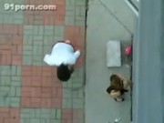 แอบถ่ายวัยรุ่น แอบเย่อกันข้างตึก กลางแจ้ง ในที่โล่งโจ่งเลยครับ ผู้หญิงขึ้นควบเอง ใจเด็ดสุดๆ