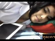 หลุดนักศึกษาบ้านๆ เงี่ยนมาโชว์นอนลูบหีตัวเอง ขยี้เเตดผ่านกกน. xxx กำลังอยู่ในวัยใจแตกเลยครับ