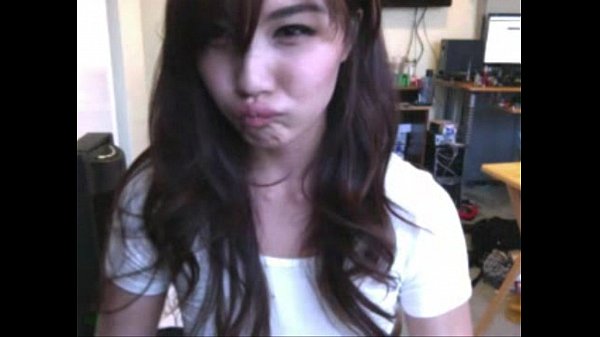 คลิปหลุดสาวสวยน่ารักจริงๆครับใช่คนนี้เปิดกล้องเต้นโชว์หัวนมหลุดขึ้นมาแบบนี้เห็นแล้วไม่ตั้งเลยครับชมพูมากจริงๆ