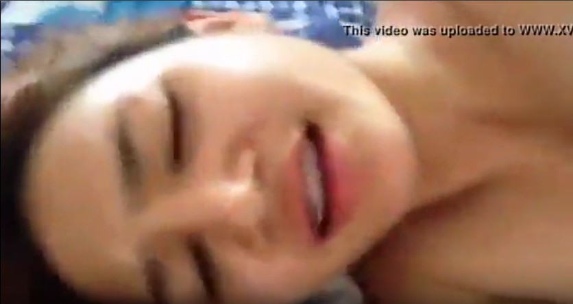 น้องแพรวานอนให้แฟนหนุ่มกระเด้าหีนมใหญ่หัวนมชมพู ครางเสียงเสียวลั่นห้องเด็ดชิบหาย