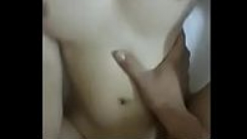 18+คลิปนิสิตใส่สั้น!! ถูกเย็ดเพราะการแต่งตัวยั่วควย ทรงเอเสมอหีแบบนี้ถูกใจพวกกรรมกรนักแหละ ลากมาเย็ดจนร้องปวดโหนก xxxxมาใหม่เสียงไทย