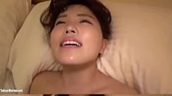 หนังAVขึ้นสวรรค์หลังเย็ดสด เกิดมาไม่เคยผ่านควยชายไหนใหญ่เท่านั้น แถมปี้ไม่ใส่ถุงยาง ฤทธิ์เอ็นอุ่นทำเธอเสียวหีเสียสติร้องเรียกผัวขา