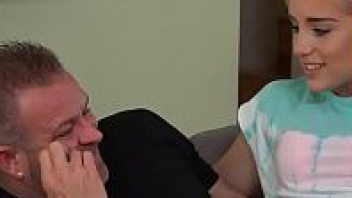 หนังออนไลน์hd เปลี่ยนเด็กติดเกมส์ให้ติดควย บังคับแก้ผ้าสั่งให้ดูดควย ทำให้กร้านโลกด้วยท่าเย็ดท่ายาก ธรรมดาโลกไม่จำต้องปล่อยแตกใน