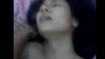 คลิปโป๊นักศึกษา18+ นอนครางเงี่ยนดังลั่น โดนเย็ดกระแทกถี่ร้องไม่หยุด อารมเงี่ยนเสียวหีมาเต็มนะคะ